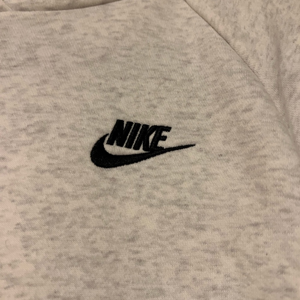 Nike Pullover Hoodie - Picture 2 of 4